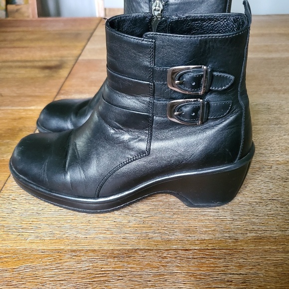 dansko black ankle boots